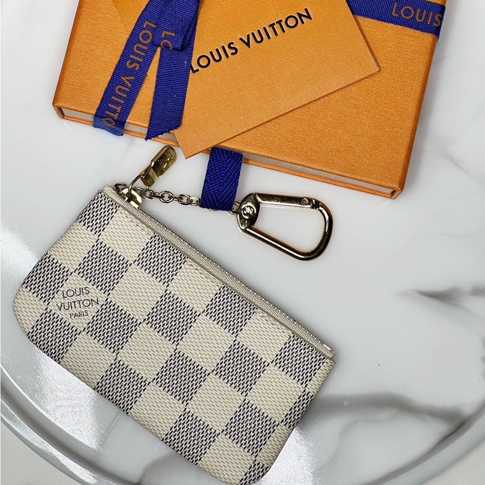Louis Vuitton Key Pouch in Damier Azur canvas